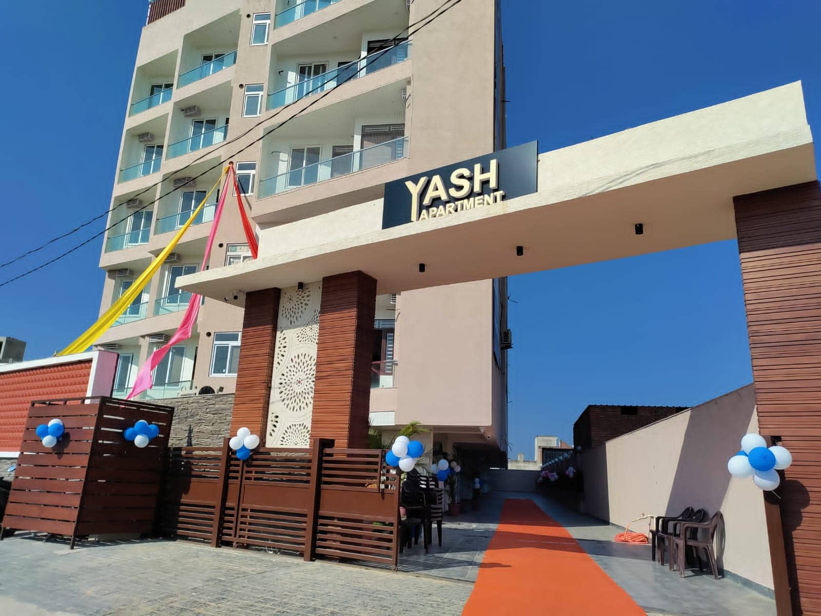 Building Front Of Yash Apartment in Jaipur